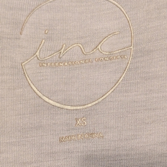 Inc international concepts open sleeve white rhinestone shirt size xs - Picture 2 of 3